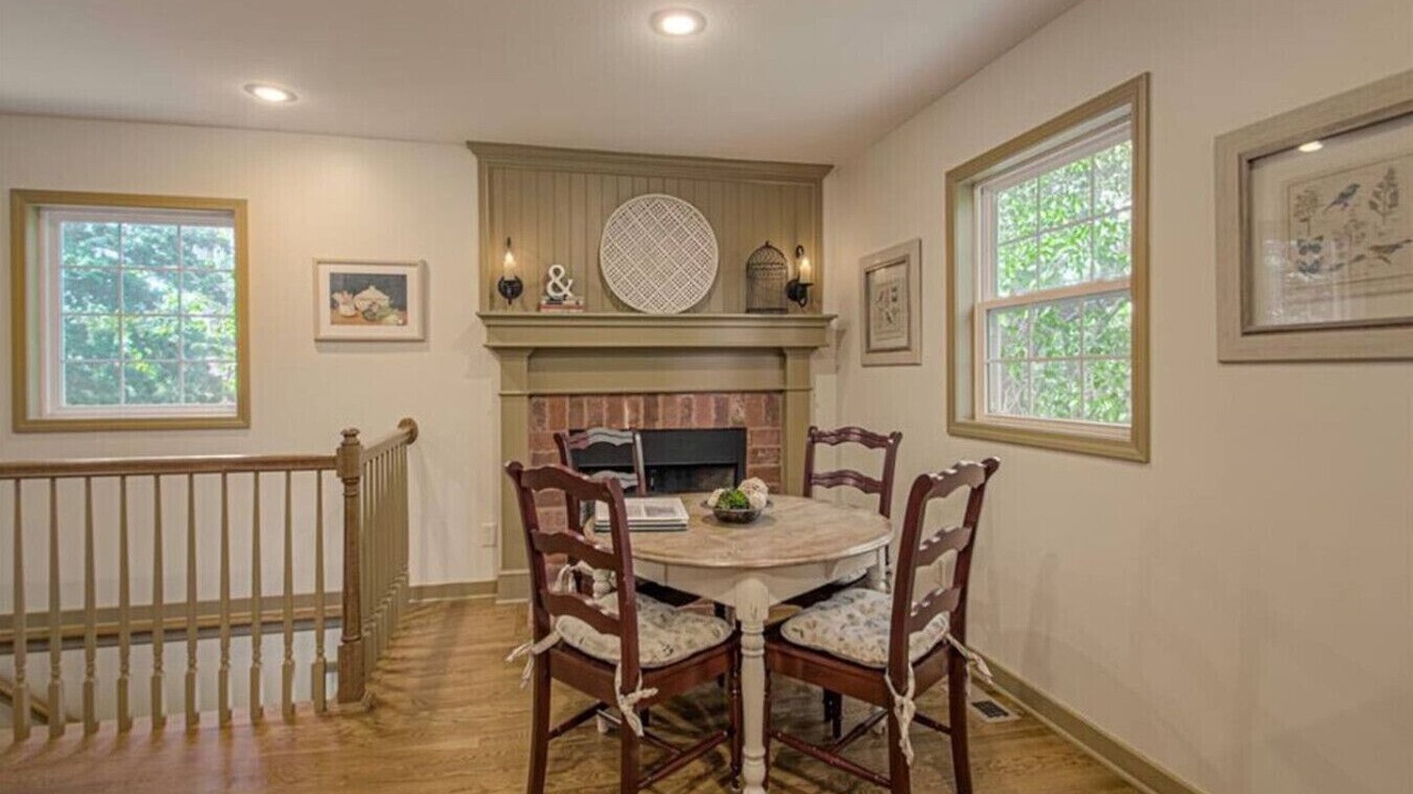 Photo of Others in Liberty