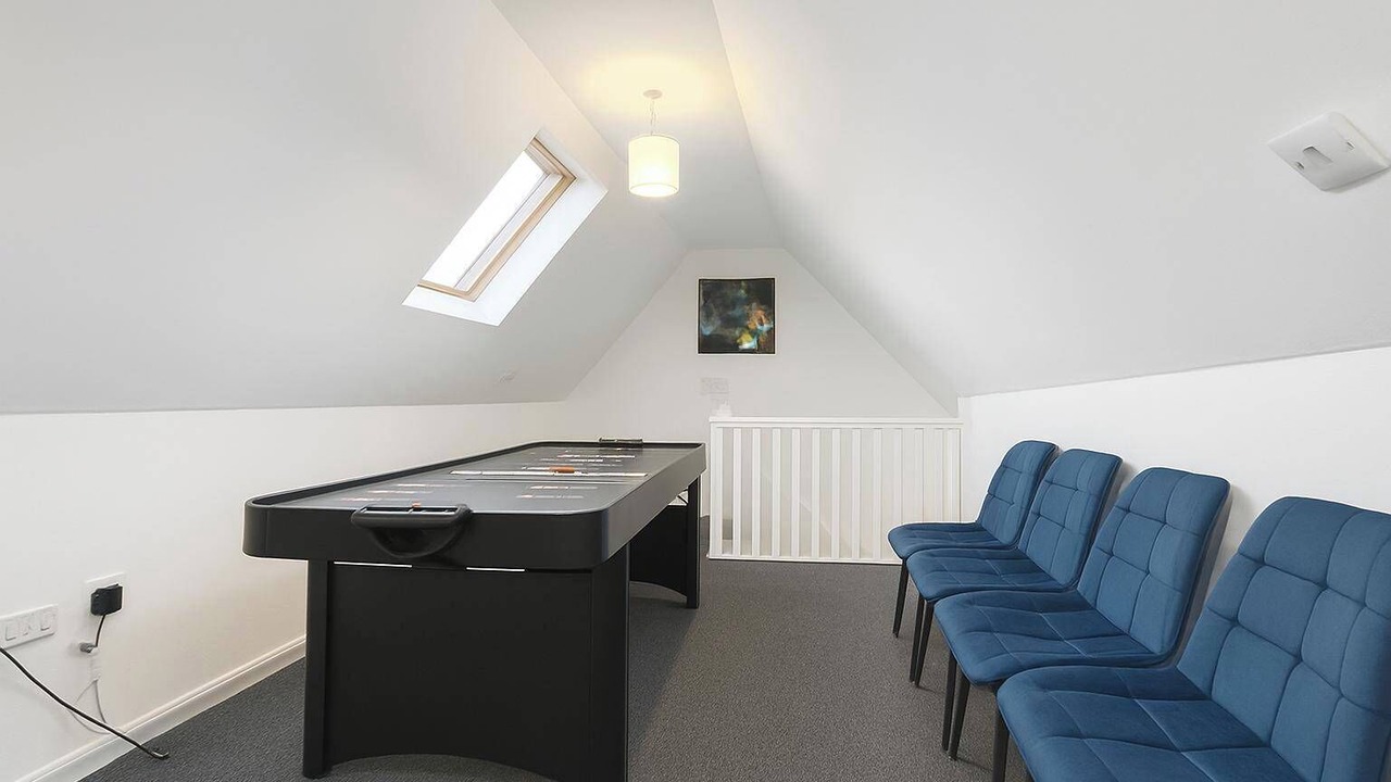 Photo of Others in High Wycombe