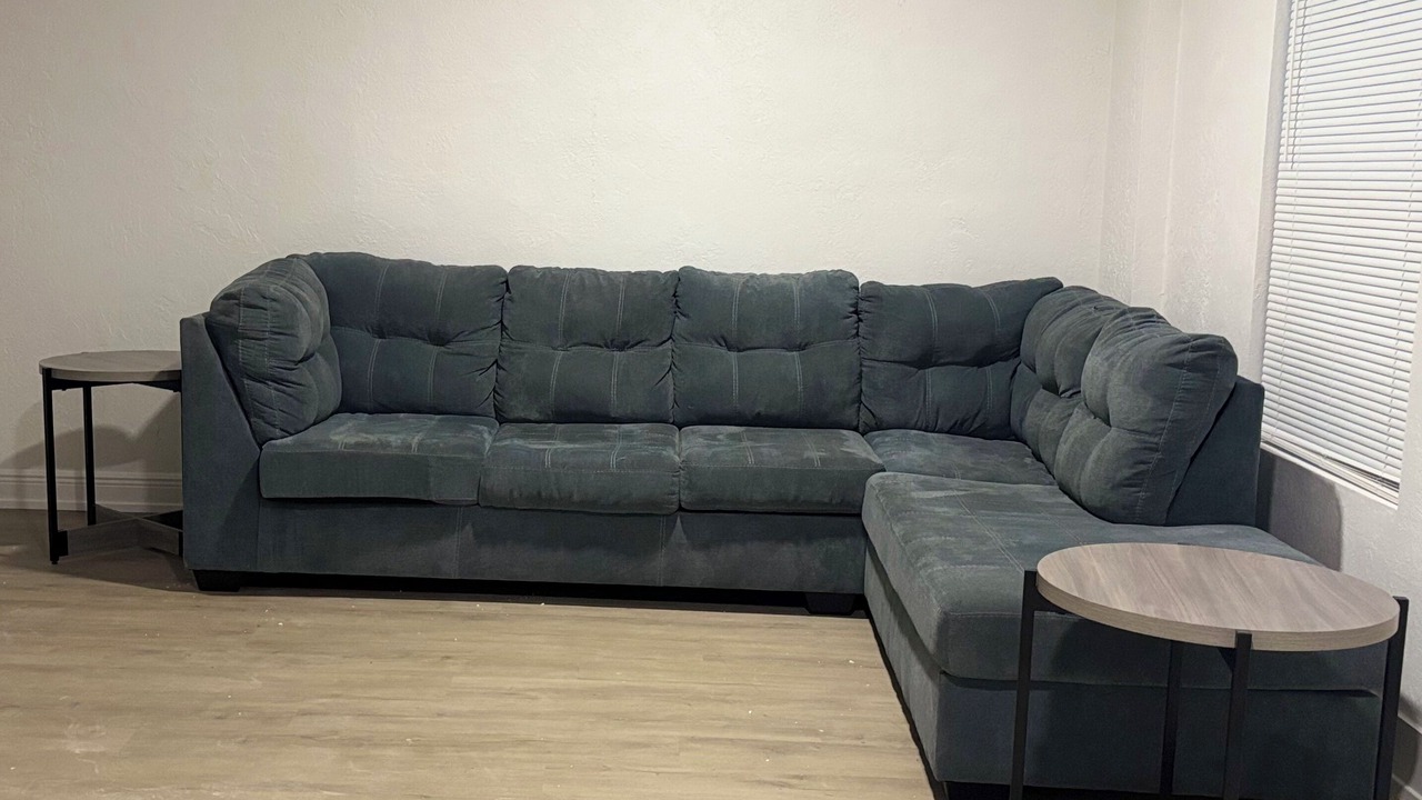 Photo of Livingroom in Orange