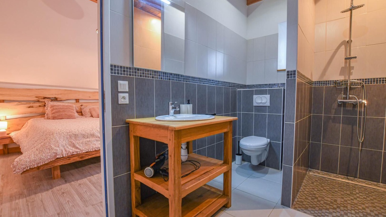 Photo of Bathroom in Pargues