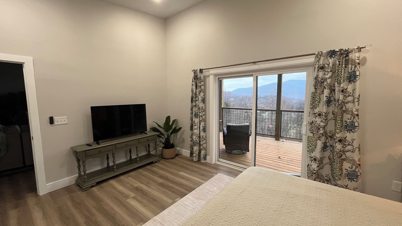 Photo of Bedroom in Cosby