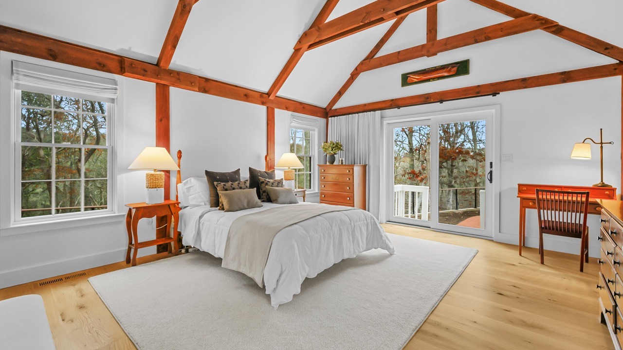 Photo of Others in West Hyannisport