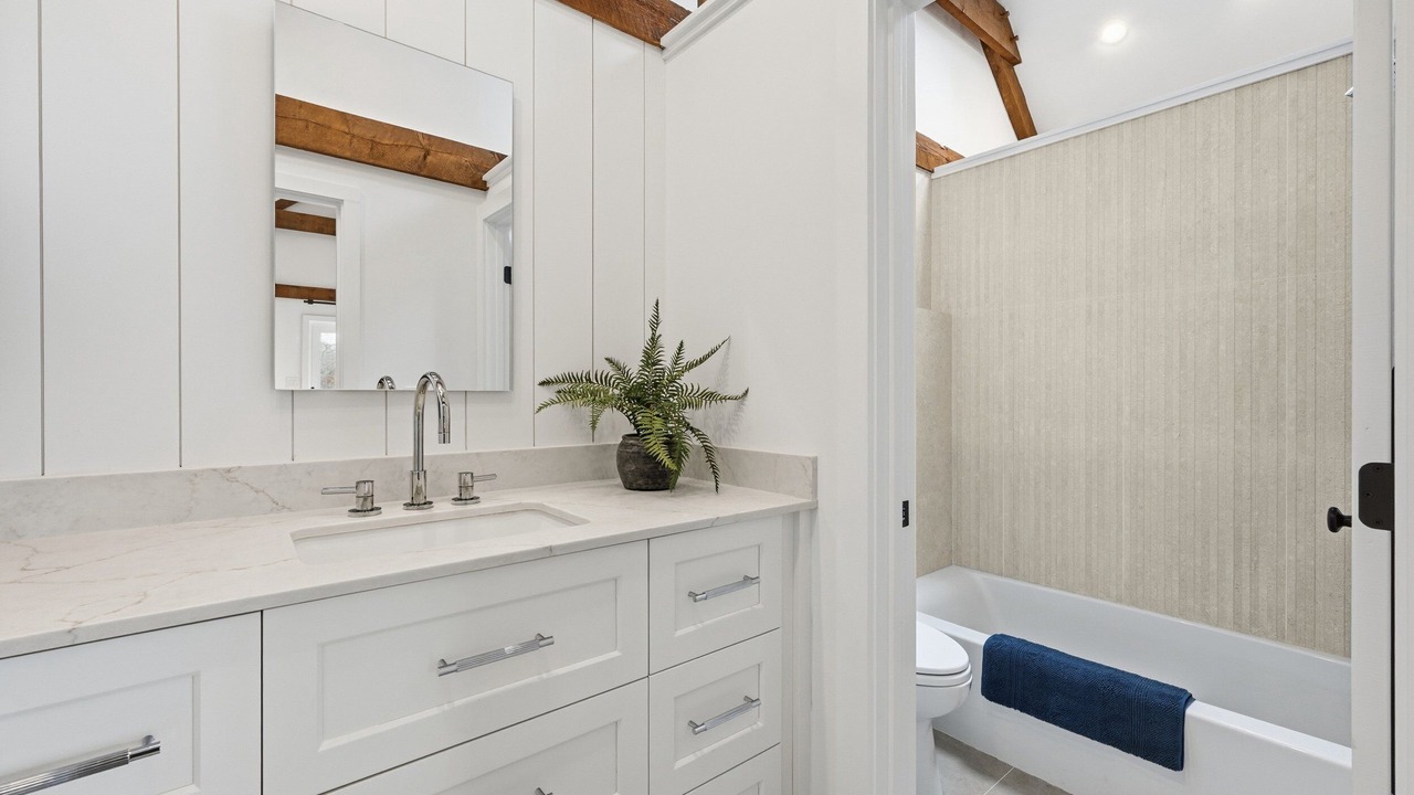 Photo of Bathroom in West Hyannisport