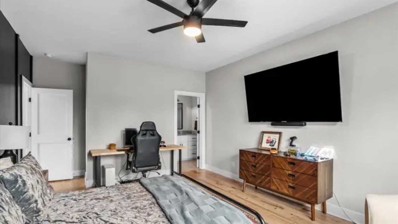 Photo of Bedroom in Grovetown