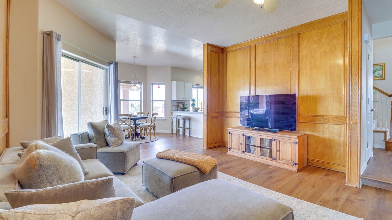 Photo of Livingroom in Rio Rancho