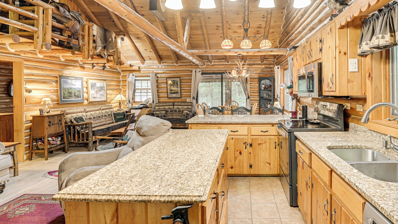 Photo of Kitchen in Lake Luzerne