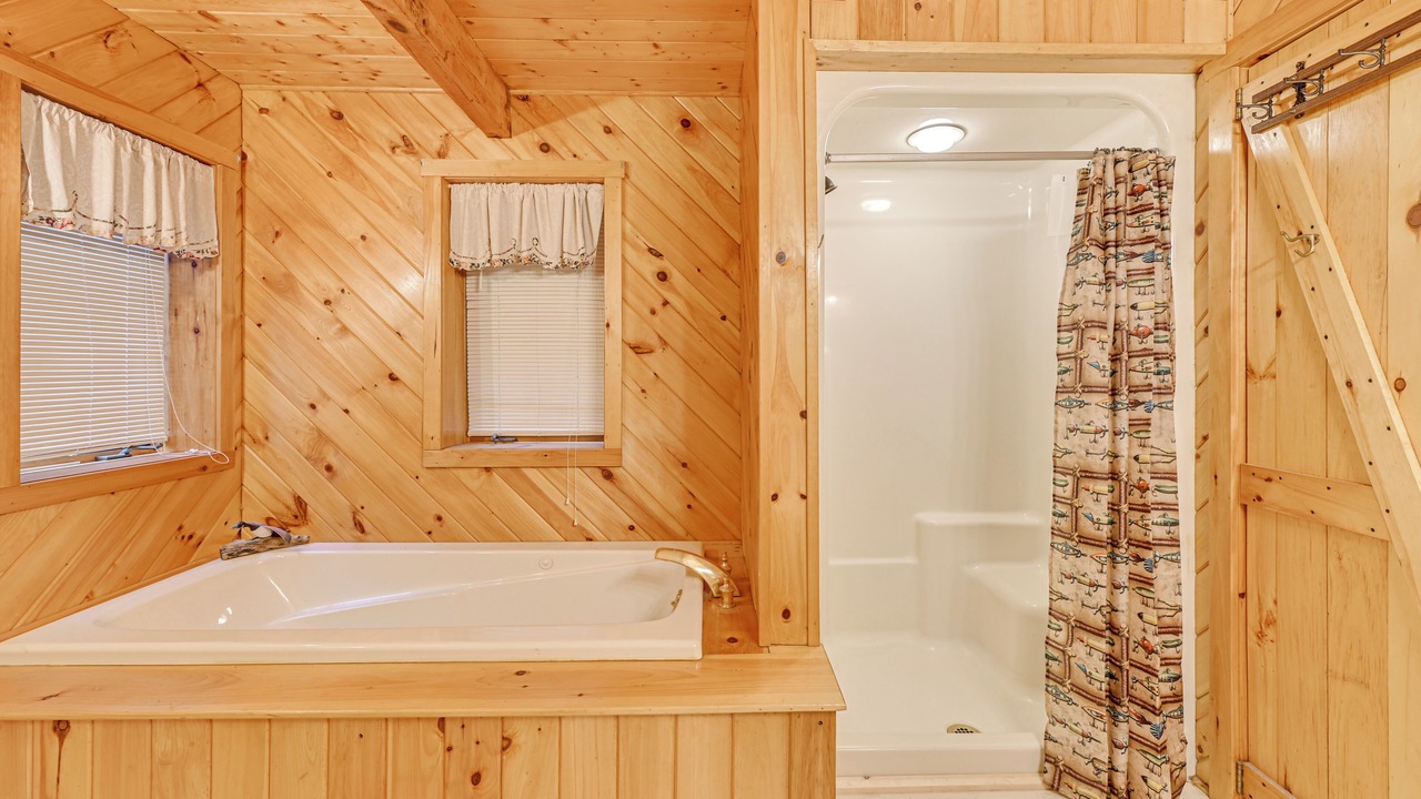 Photo of Bathroom in Lake Luzerne
