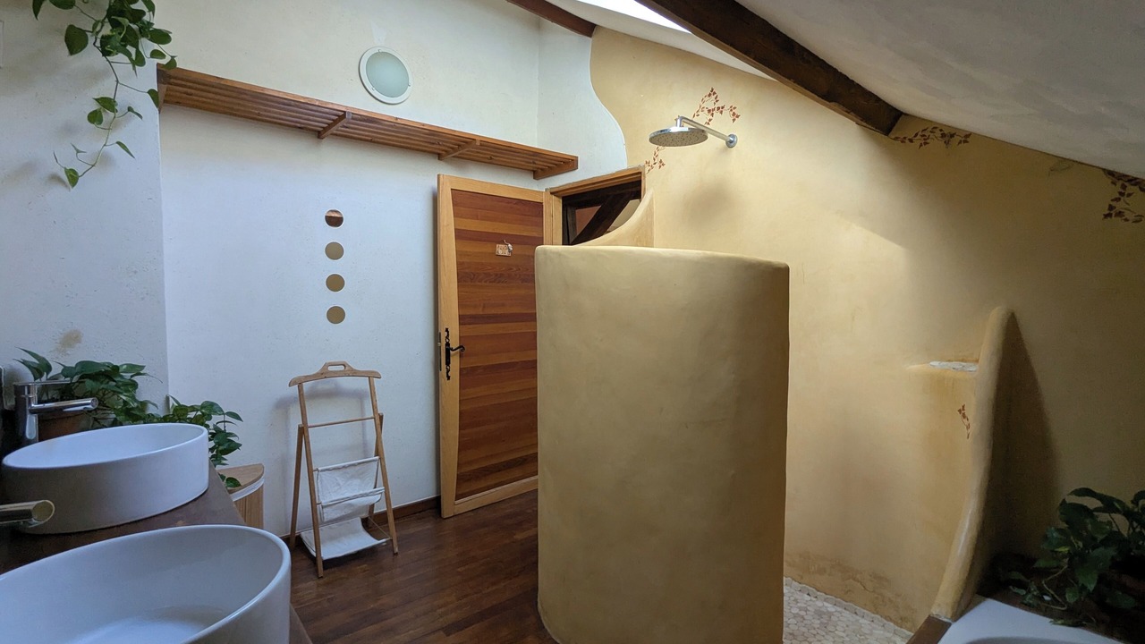 Photo of Bathroom in Tullins