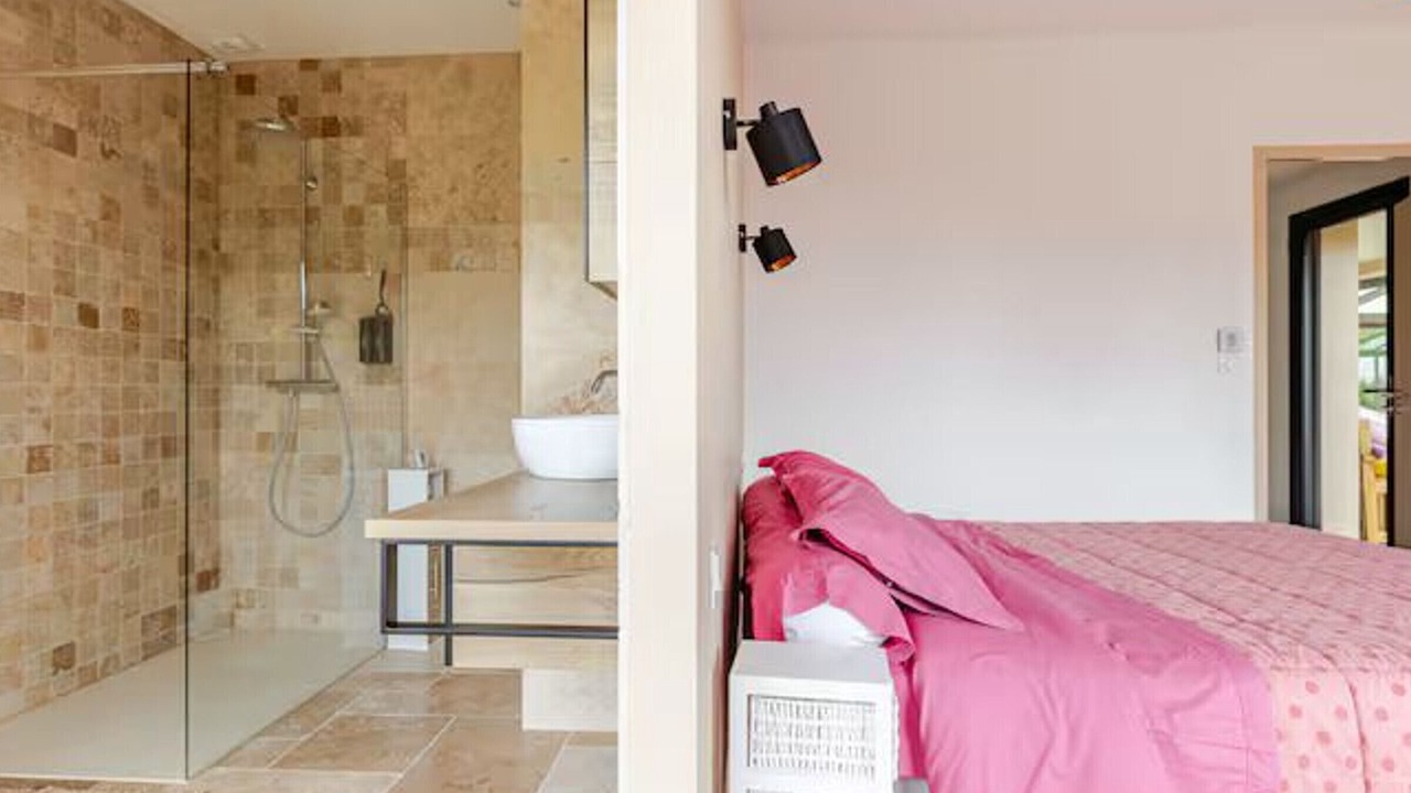 Photo of Bathroom in Soulitre