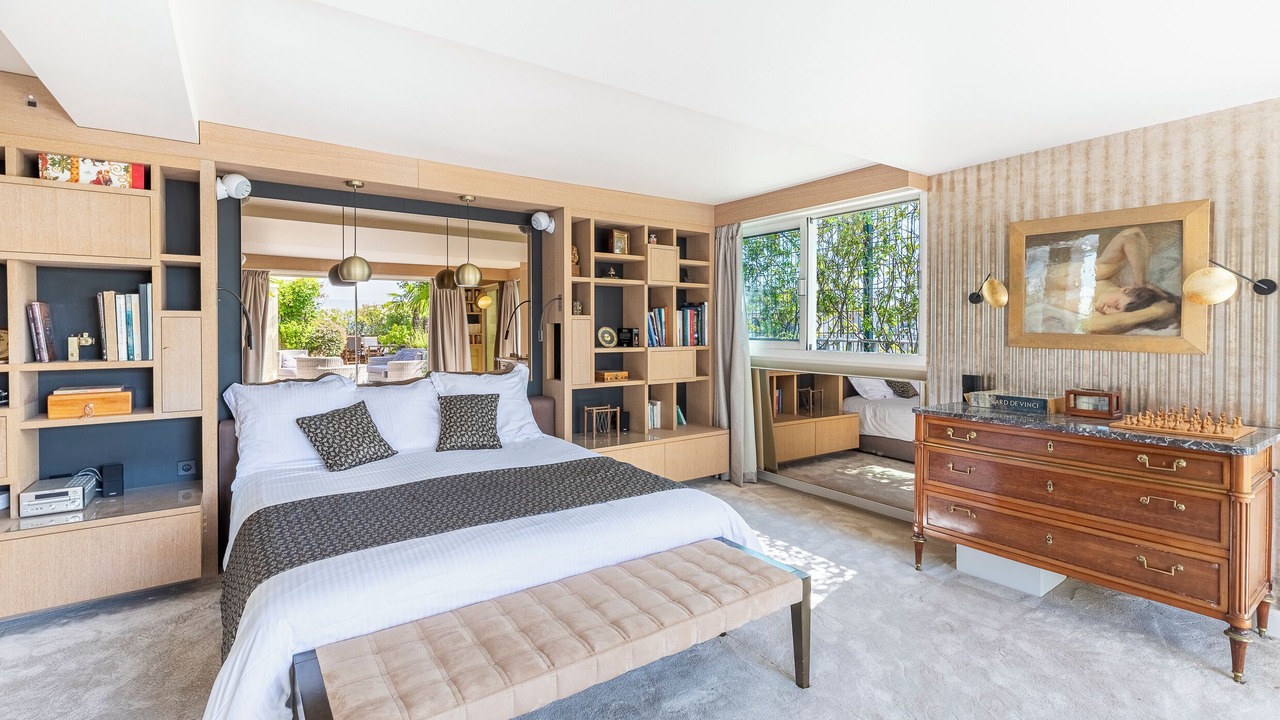 Photo of Bedroom in 16th Arrondissement