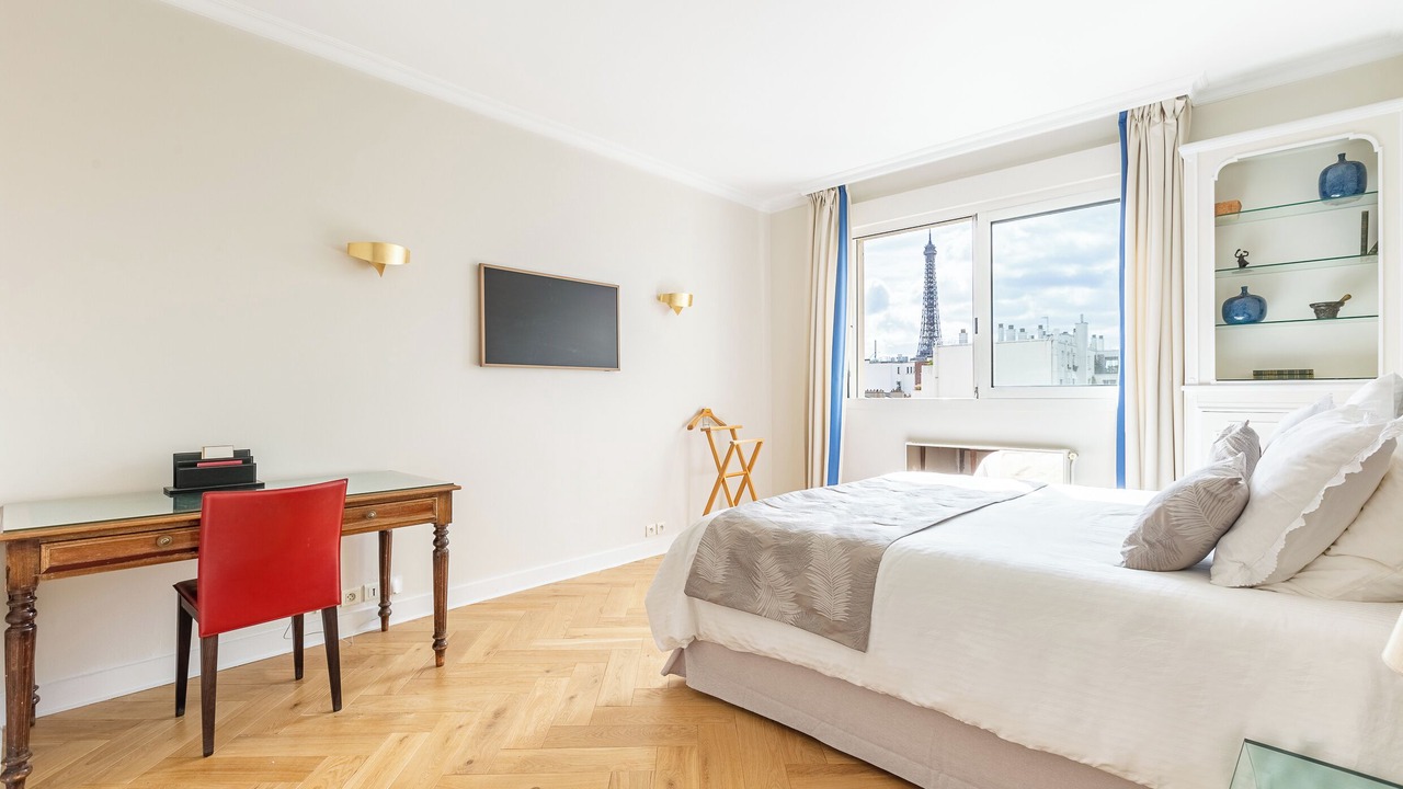 Photo of Bedroom in 16th Arrondissement