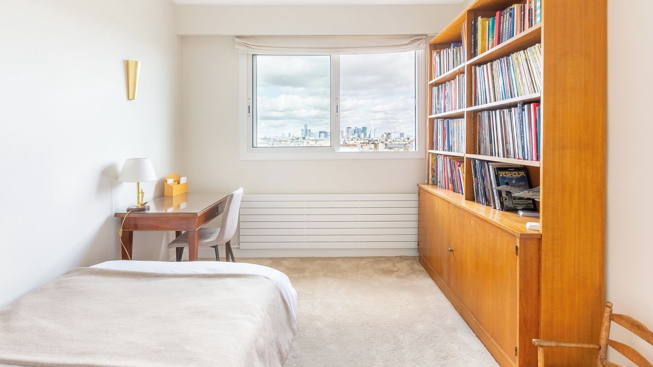 Photo of Bedroom in 16th Arrondissement
