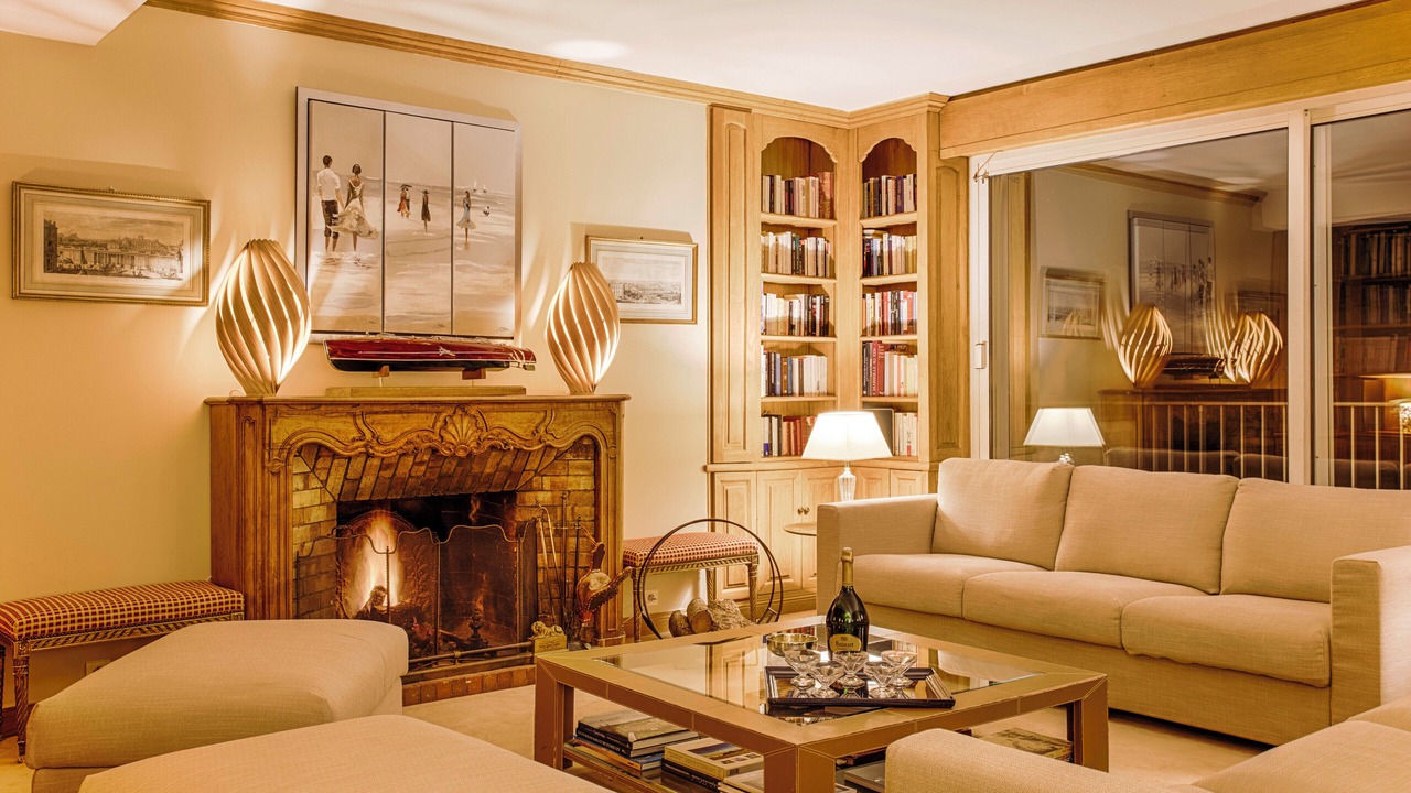 Photo of Livingroom in 16th Arrondissement