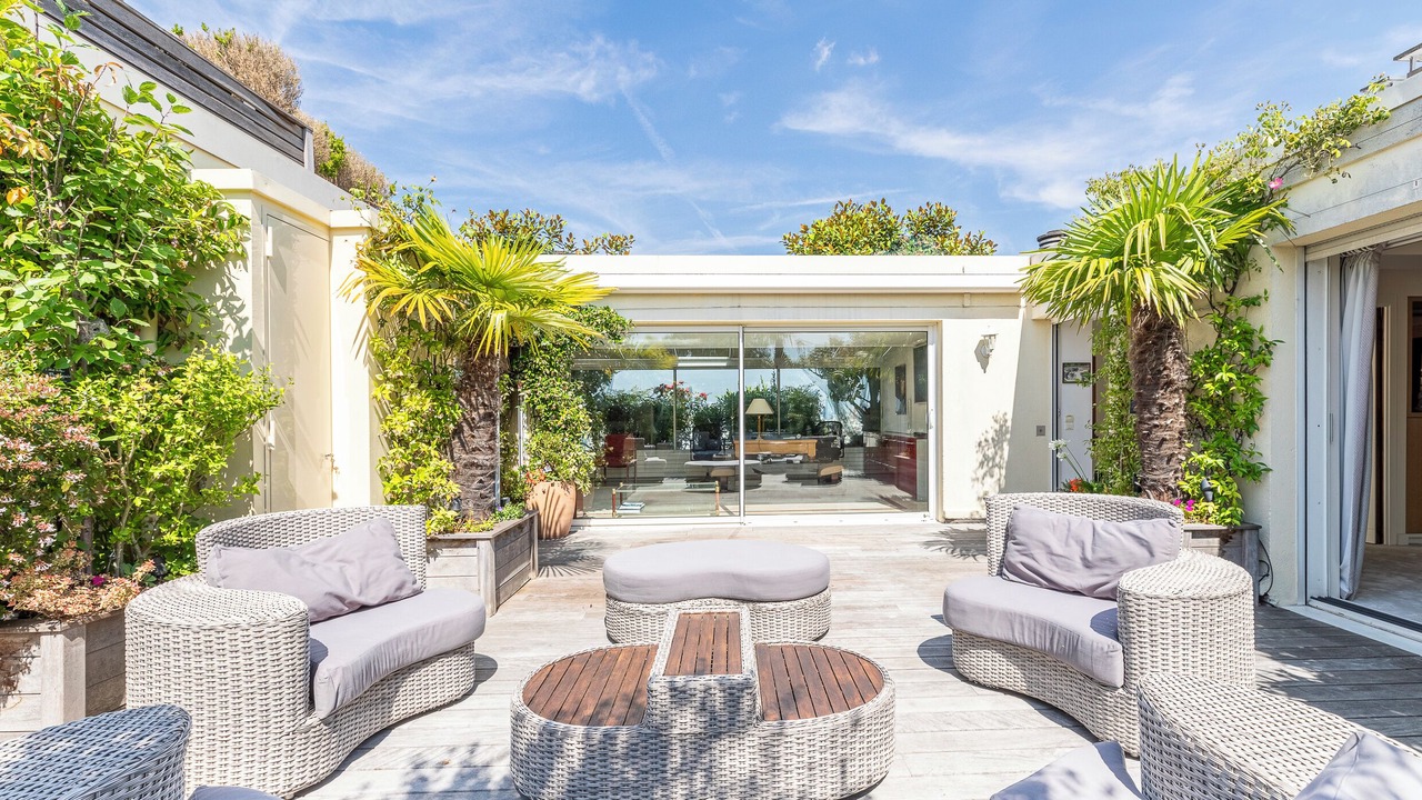 Photo of Patio Balcony in 16th Arrondissement