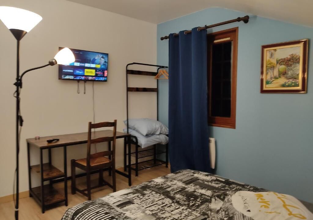 Photo of Bedroom in Villebois