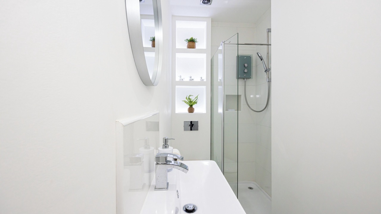 Photo of Bathroom in Levenshulme