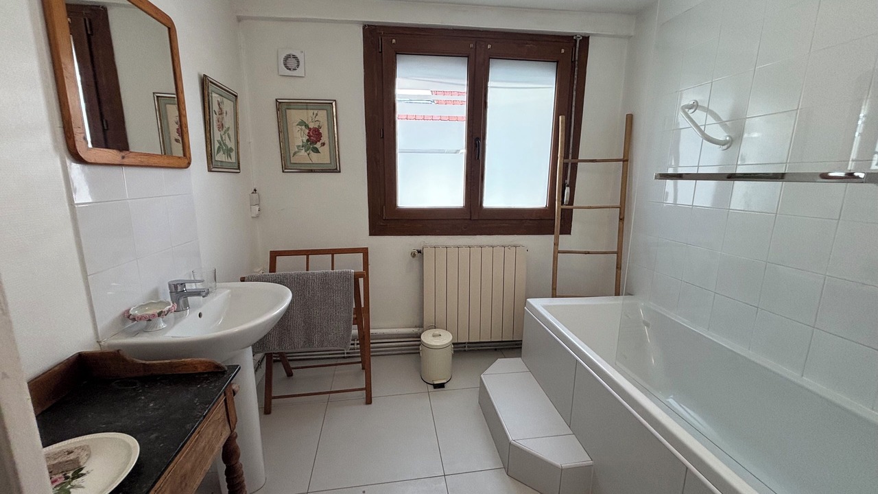 Photo of Bathroom in Etaples