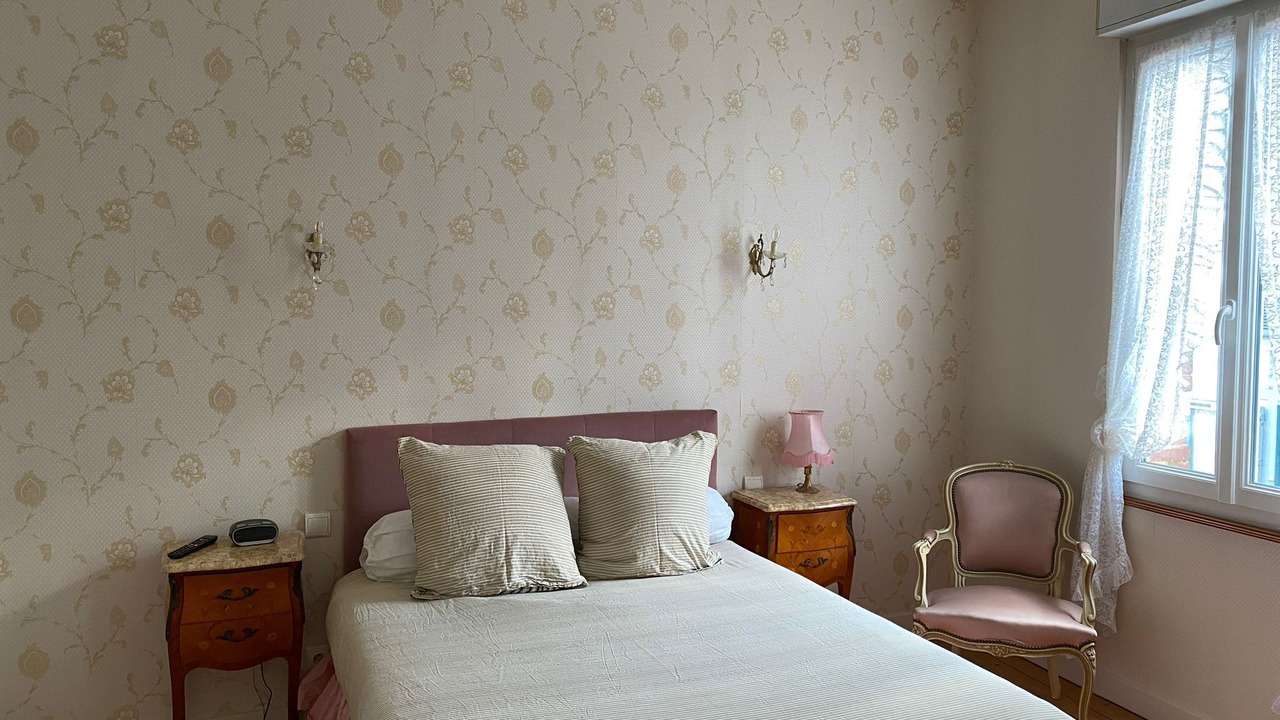 Photo of Bedroom in Le Neubourg