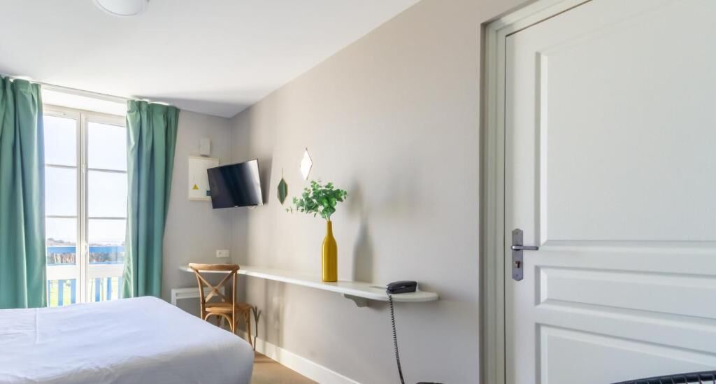 Photo of Bedroom in Pornic