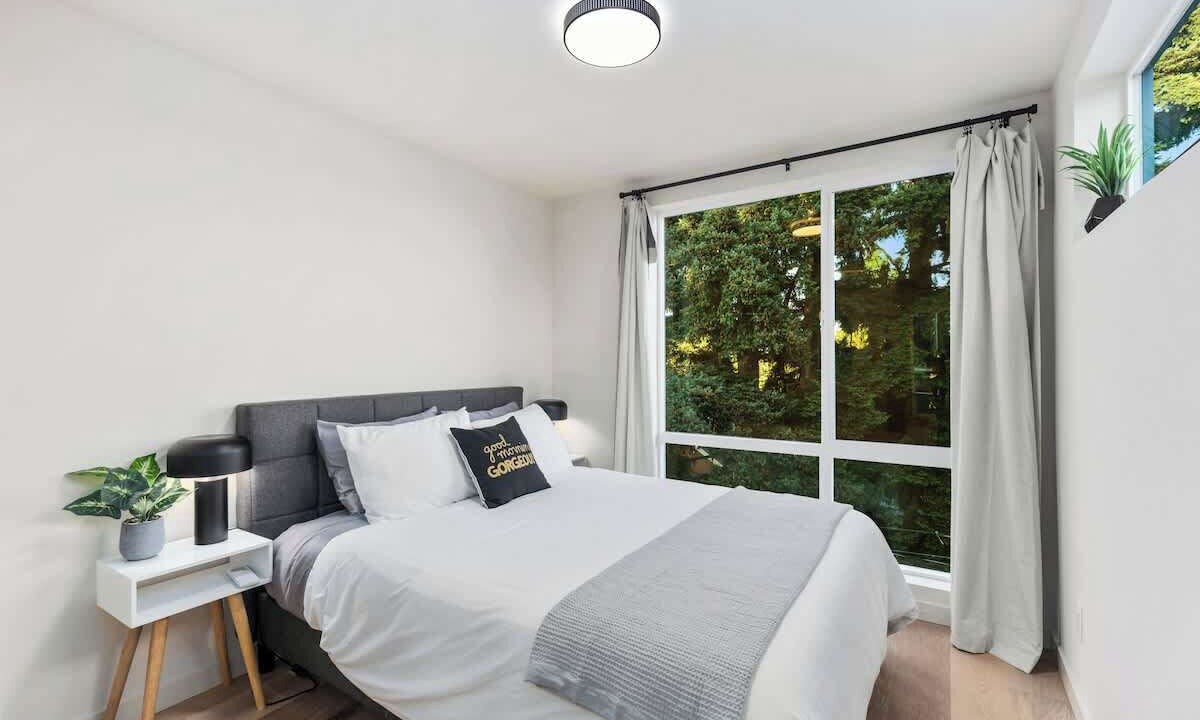 Photo of Bedroom in North Beacon Hill