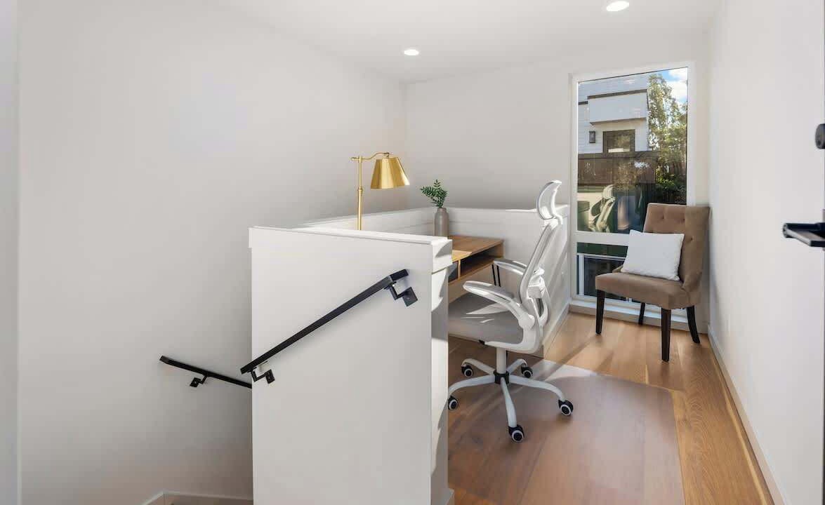 Photo of Others in North Beacon Hill