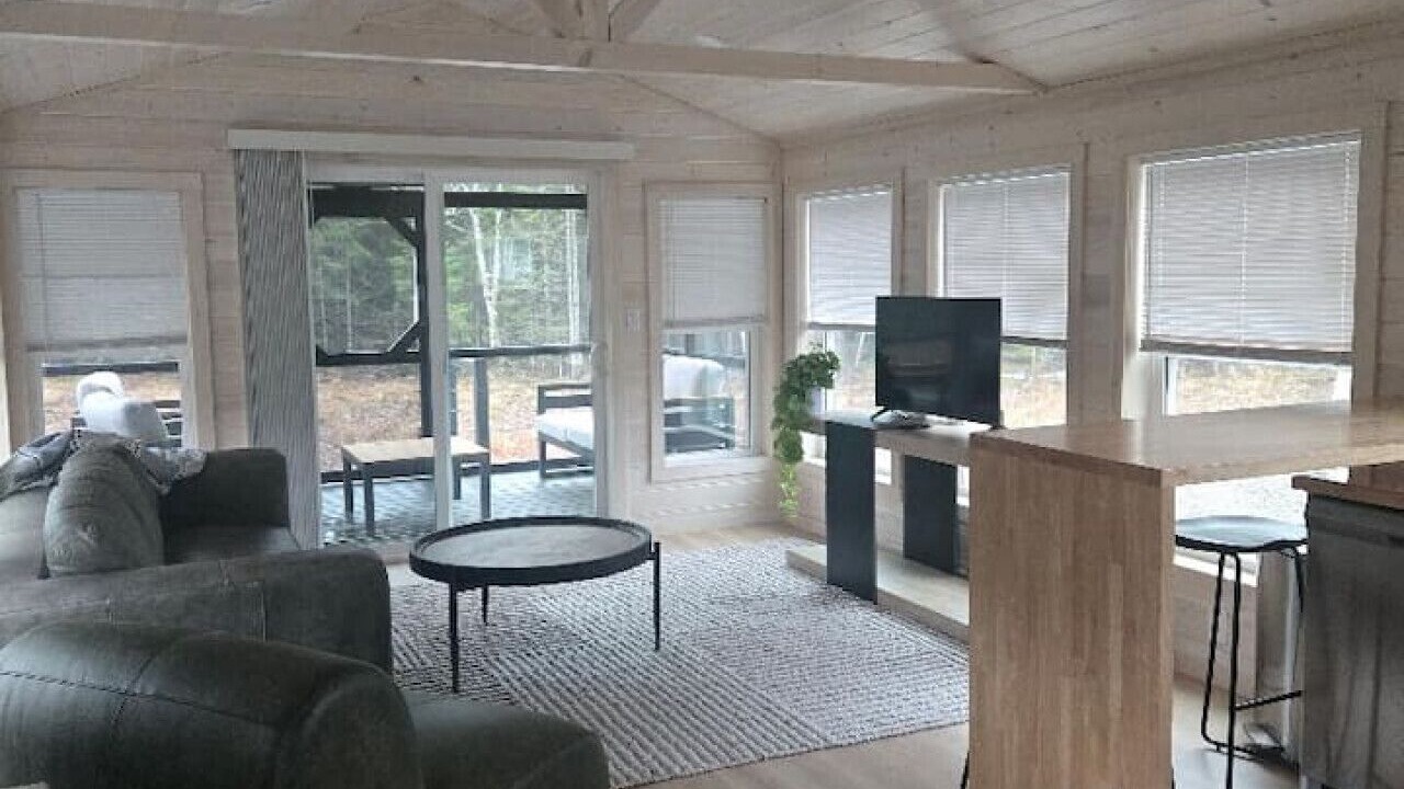 Photo of Livingroom in Pittsburg