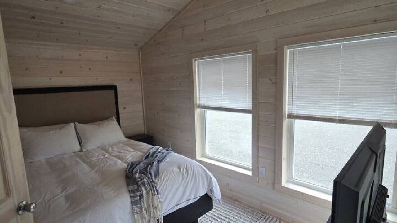 Photo of Bedroom in Pittsburg