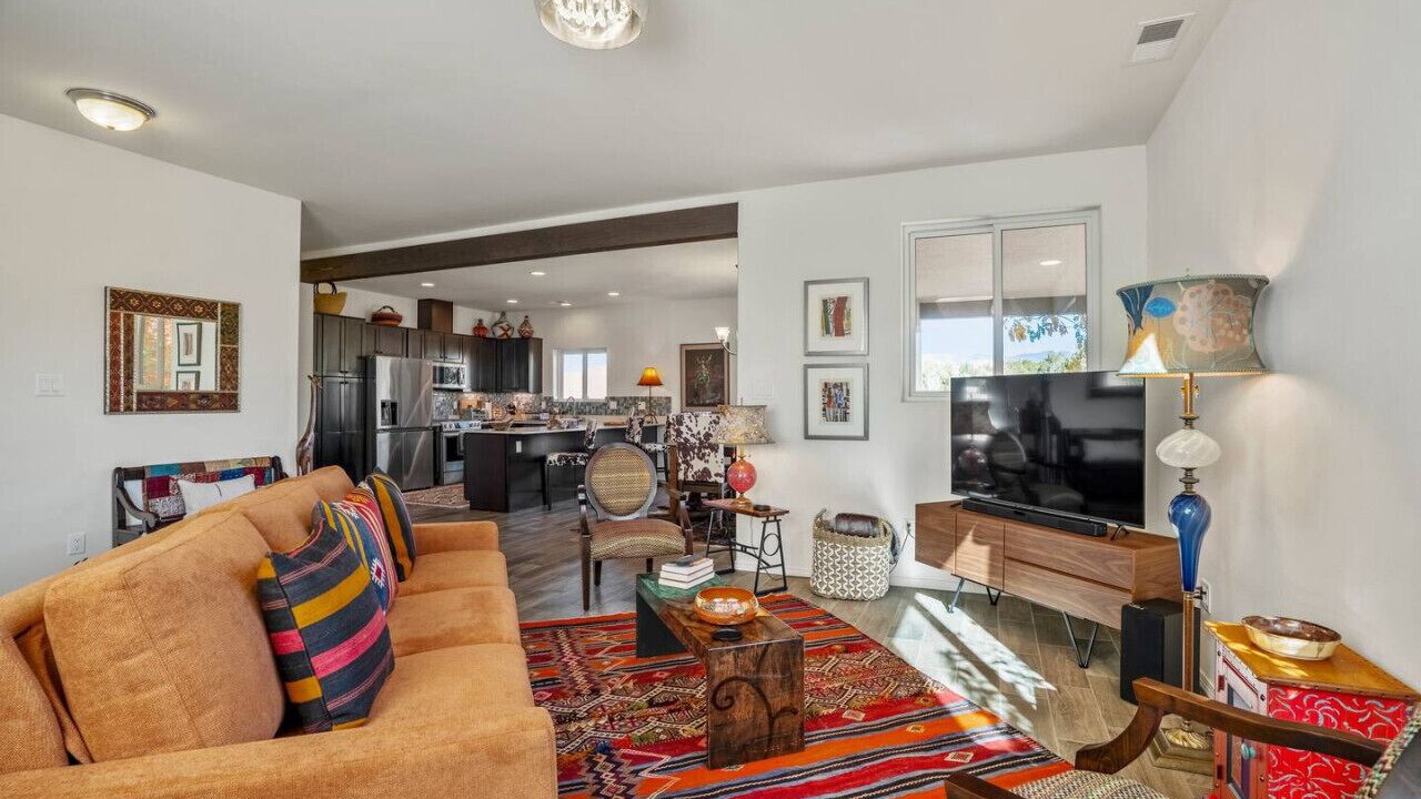 Photo of Livingroom in Las Campanas