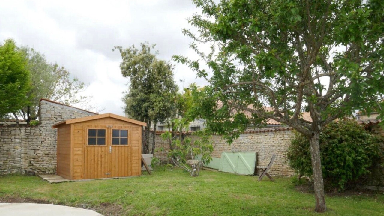 Photo of Outdoor in Courcon