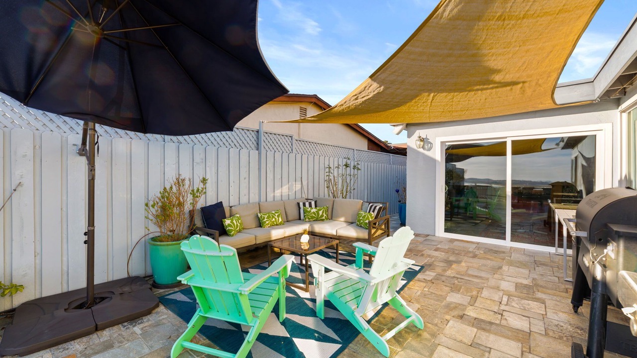 Photo of Patio Balcony in Bay Ho