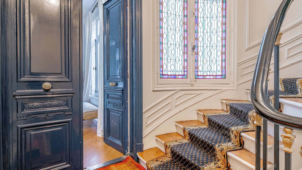 Photo of Others in Champs-Elysees