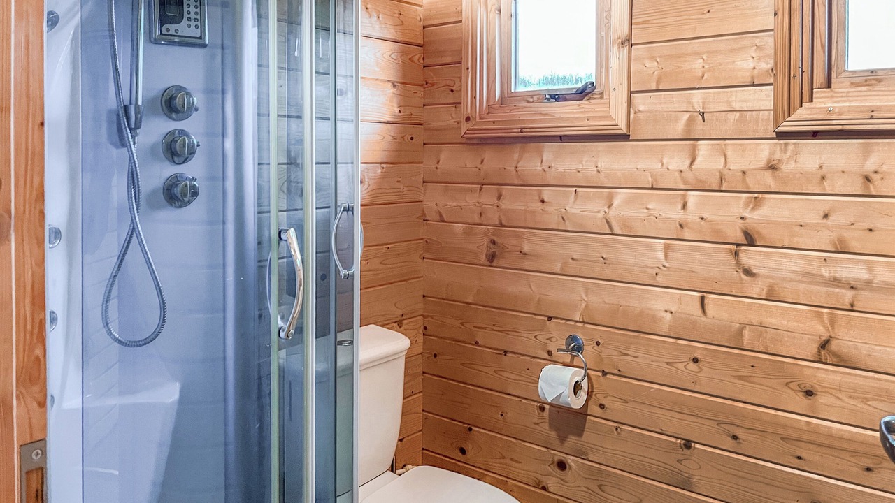 Photo of Bathroom in Aldbrough