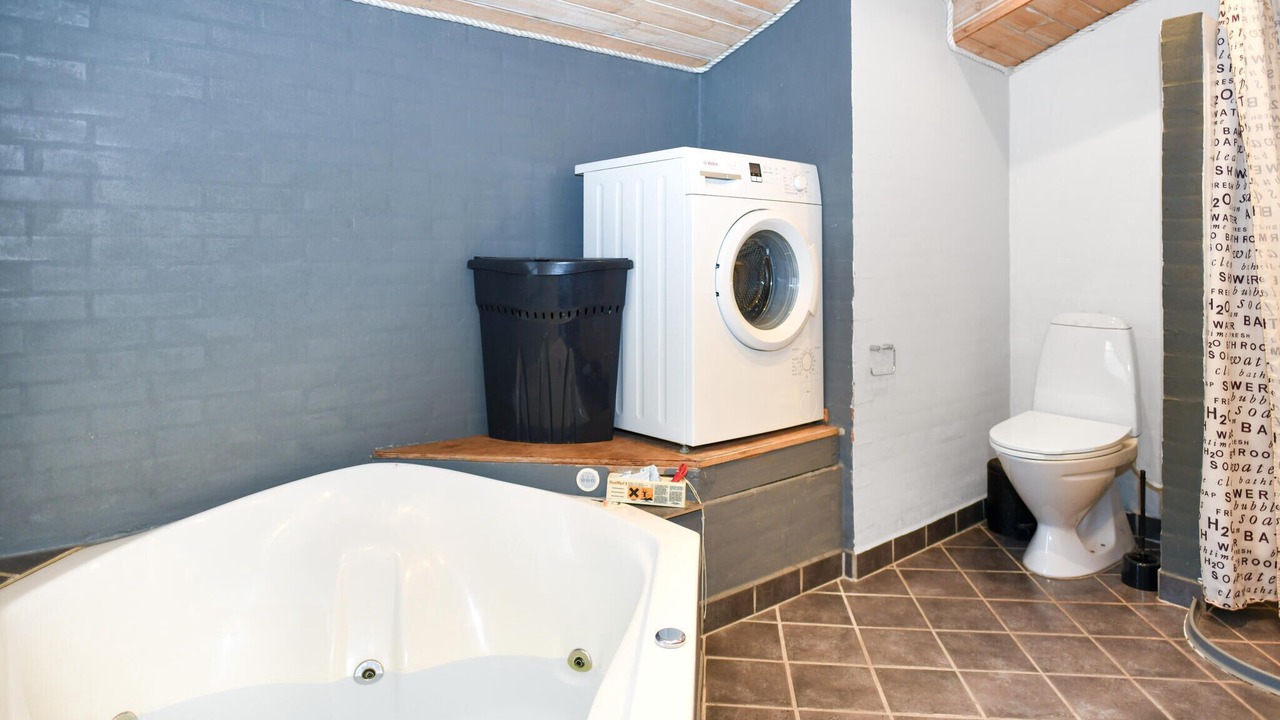 Photo of Bathroom in Vejers Strand