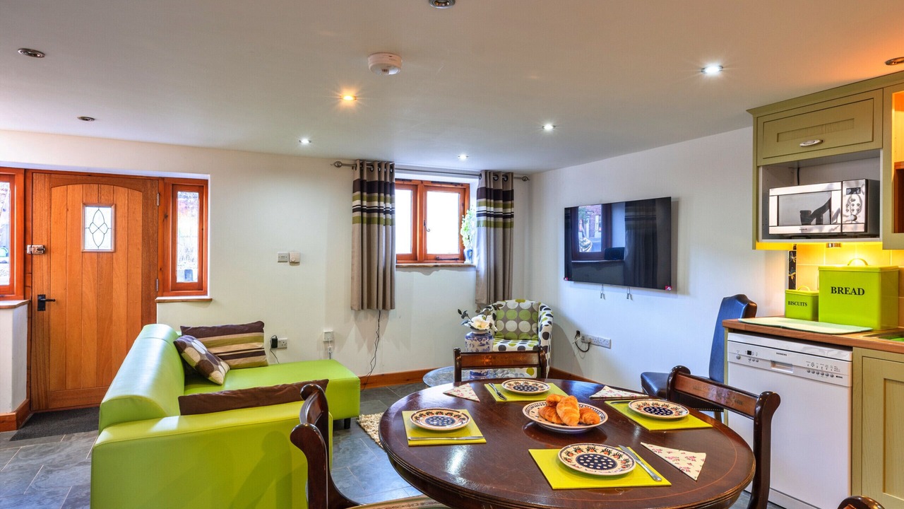 Photo of Livingroom in Bicton