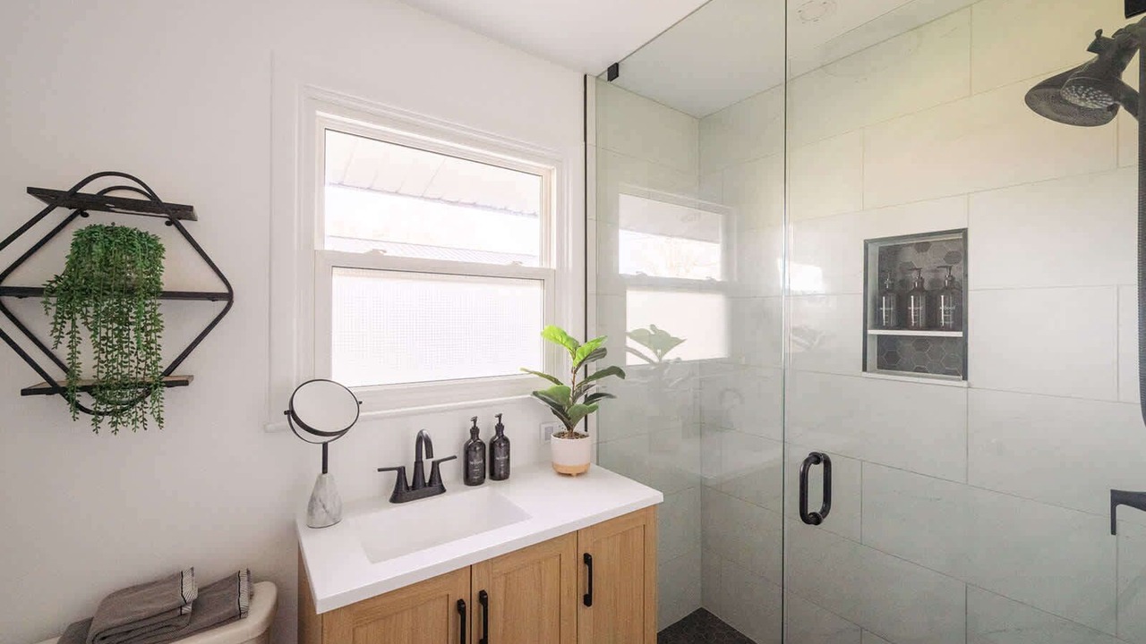 Photo of Bathroom in Picton