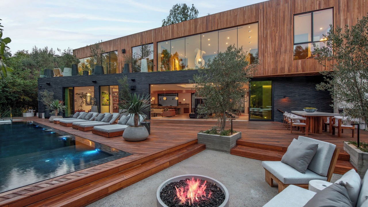 Photo of Outdoor in Beverly Glen