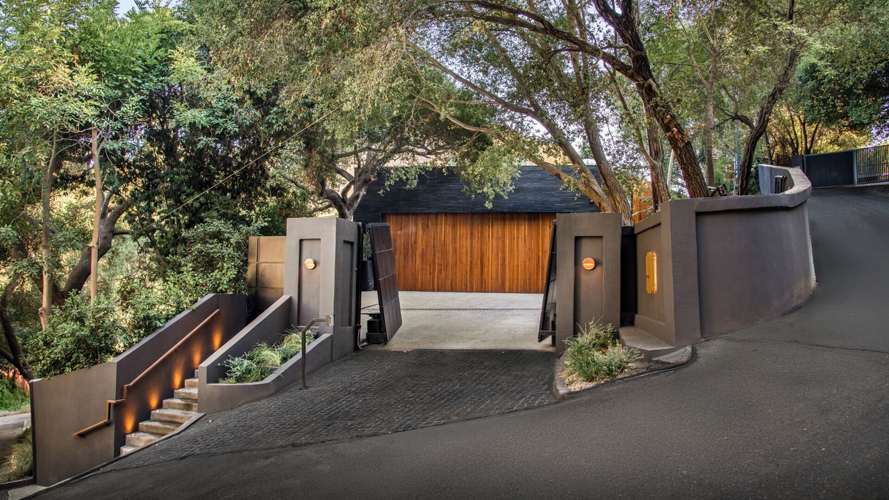 Photo of Outdoor in Beverly Glen