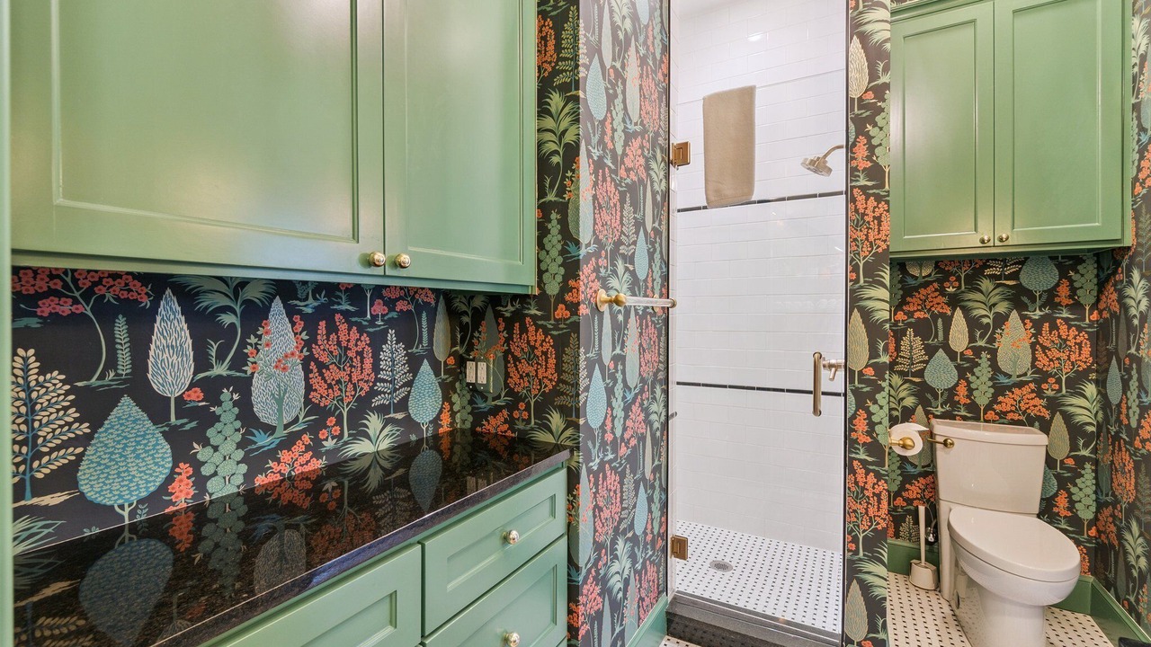Photo of Bathroom in Eufaula