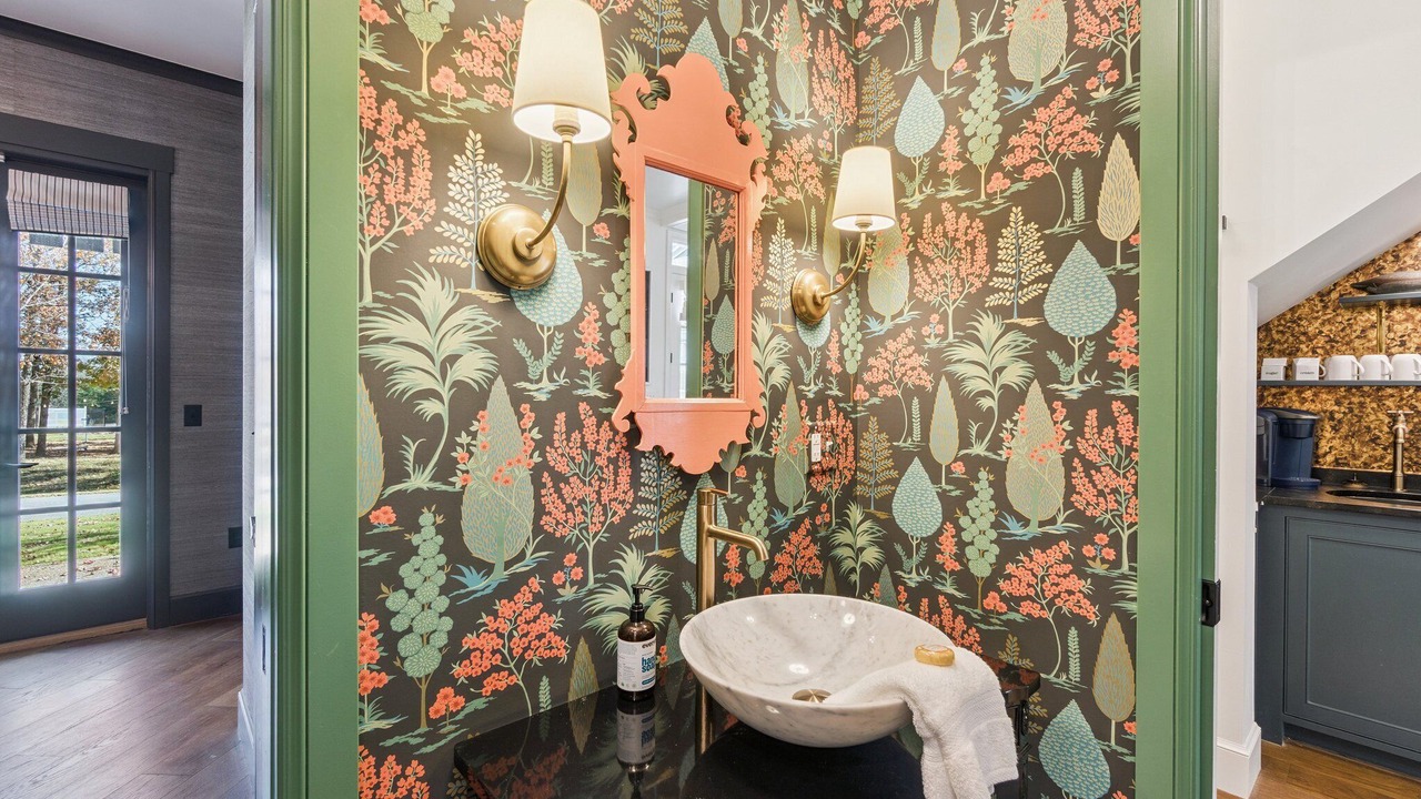 Photo of Bathroom in Eufaula