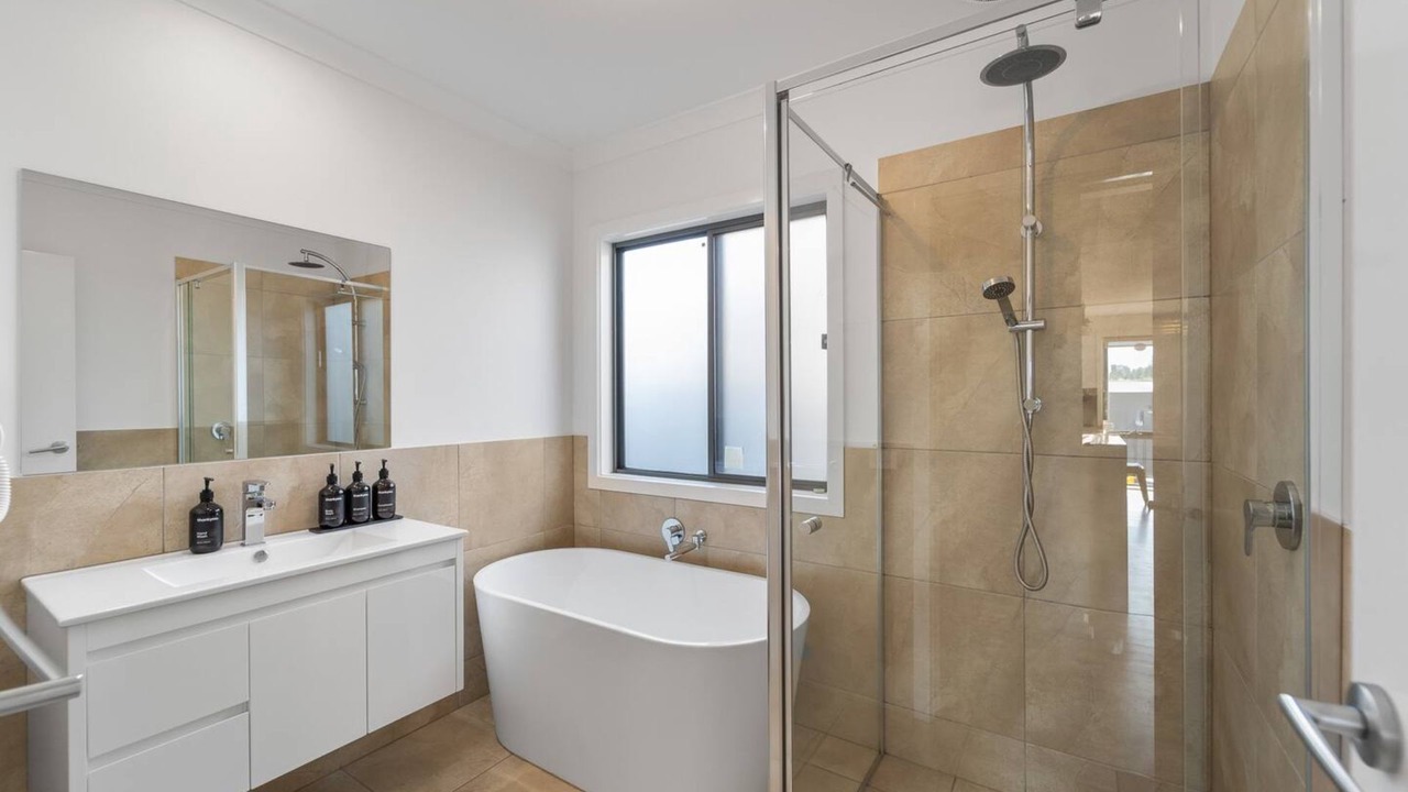 Photo of Bathroom in Eaglehawk