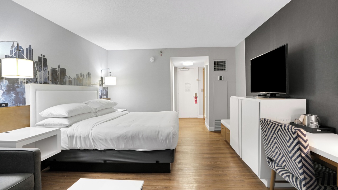 Photo of Bedroom in East Rutherford