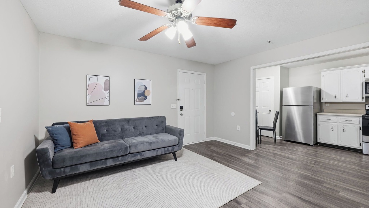 Photo of Livingroom in Clarksville