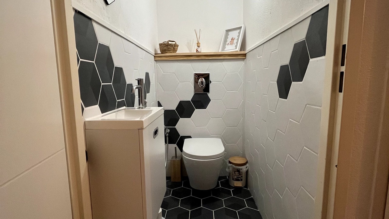 Photo of Bathroom in Ponts Jumeaux