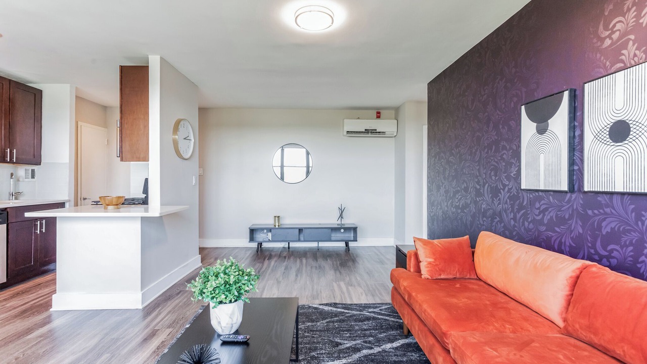 Photo of Livingroom in East Falls