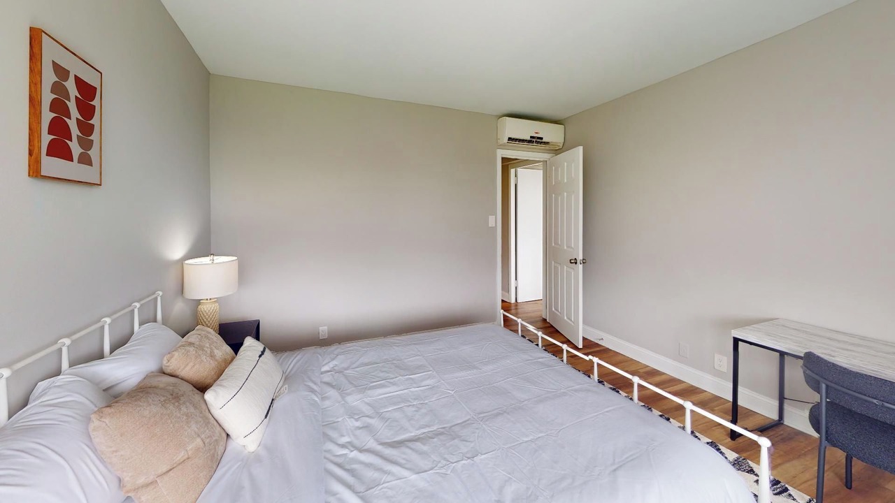 Photo of Bedroom in East Falls