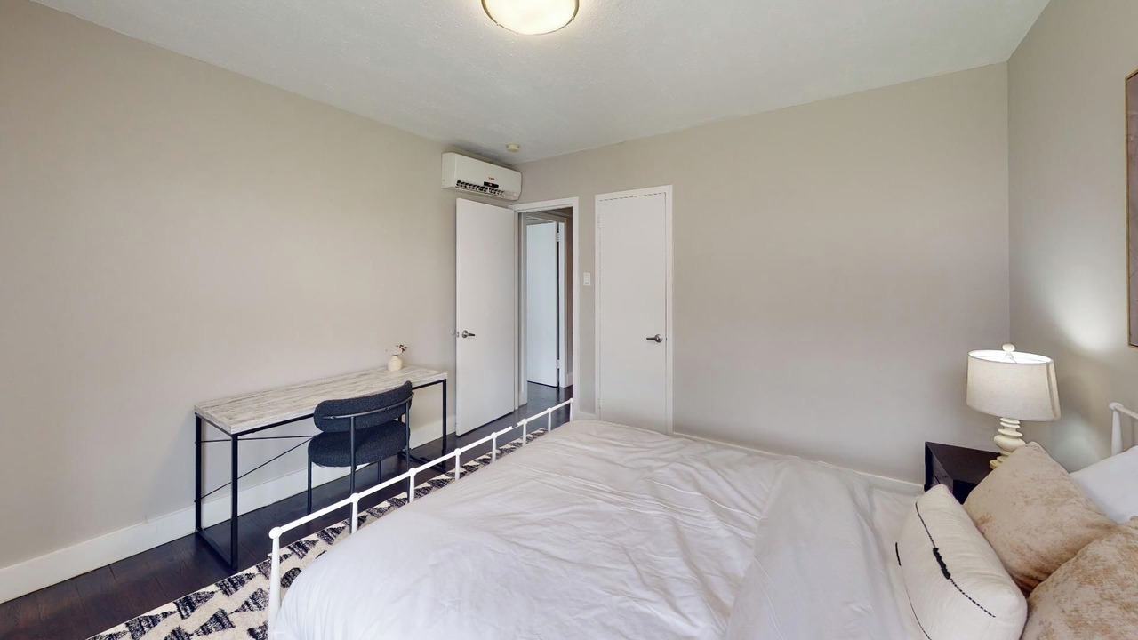 Photo of Bedroom in East Falls