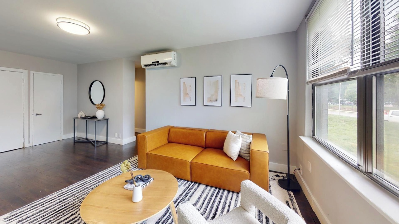 Photo of Livingroom in East Falls