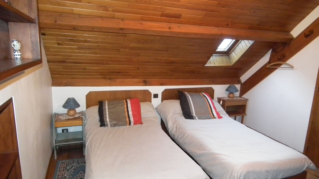 Photo of Bedroom in Campan