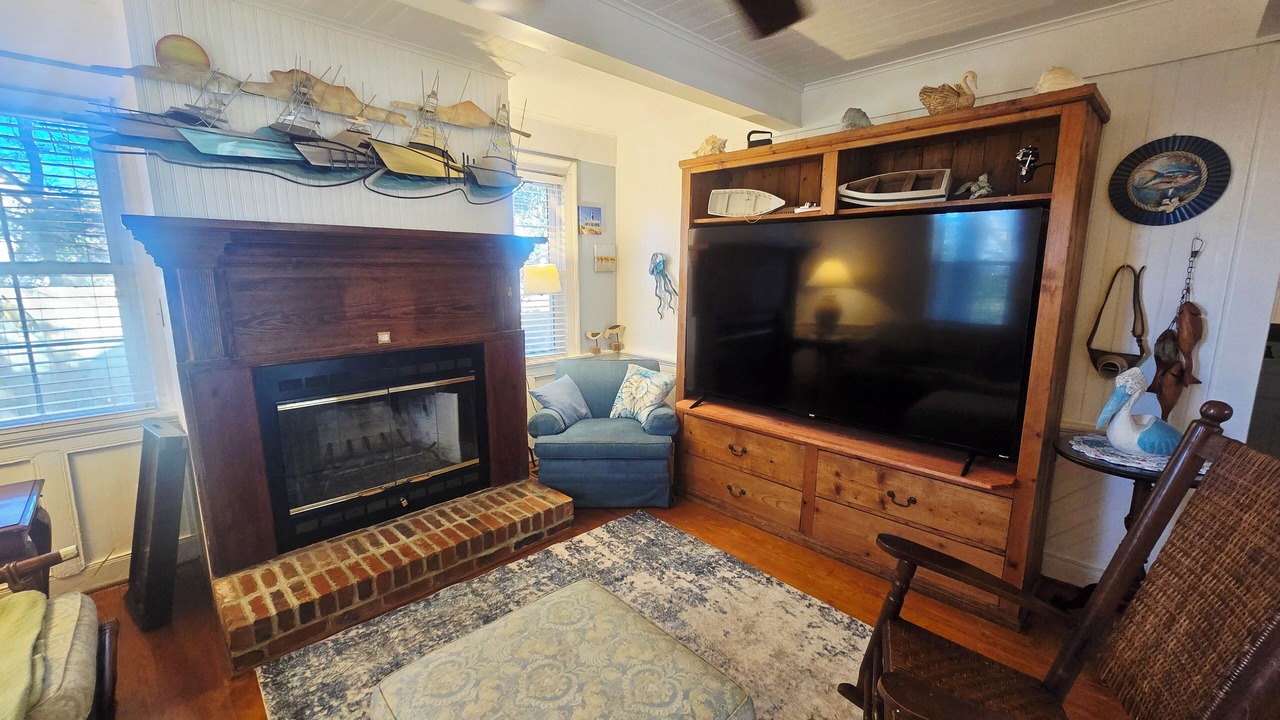 Photo of Livingroom in Harkers Island