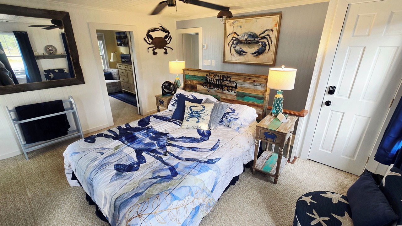 Photo of Bedroom in Harkers Island